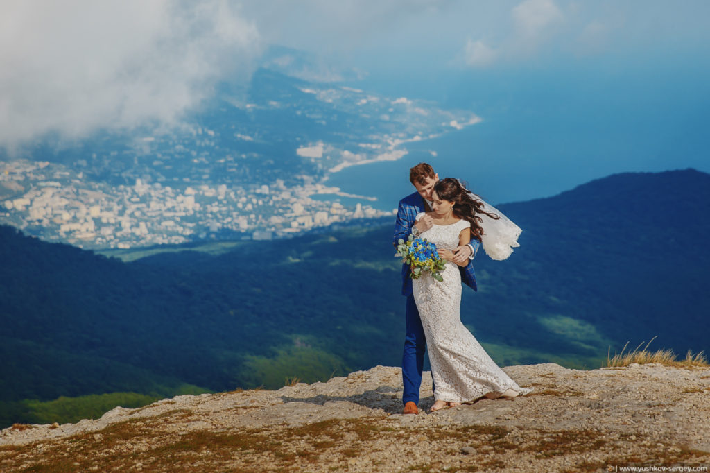 Свадьба для двоих в Крыму. Фотосессия на горе Ай-Петри. Фотограф в Крыму - Сергей Юшков