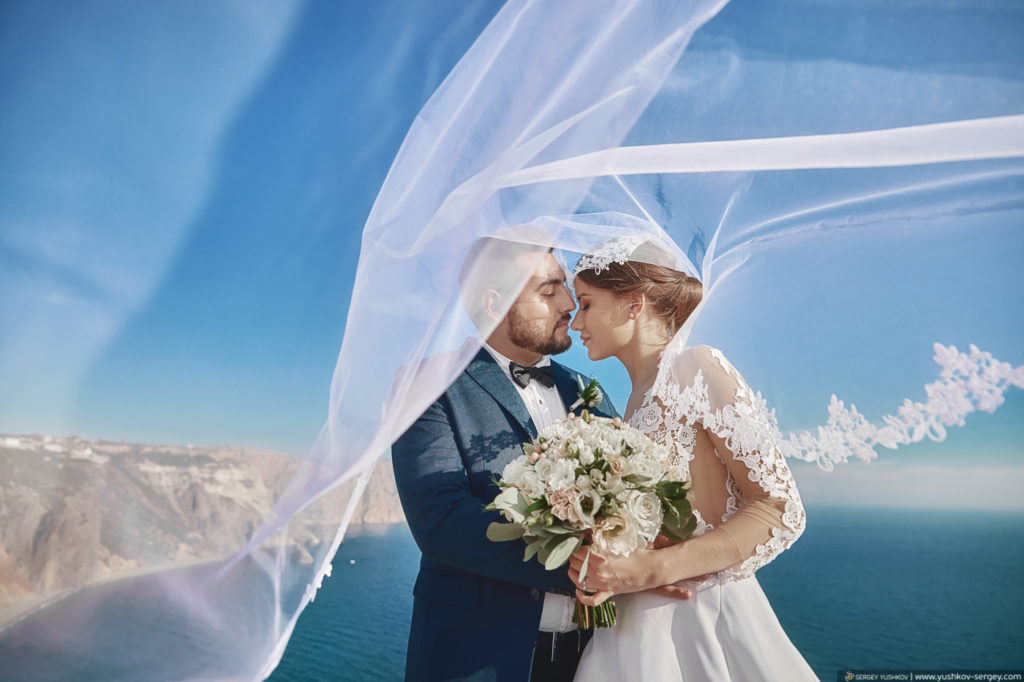 Свадьба для двоих в Крыму. Фотосессия на мысе Фиолент, Севастополь. Фотограф - Сергей Юшков.